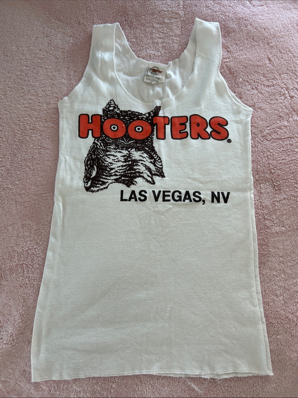 Hooters Las Vegas Tank